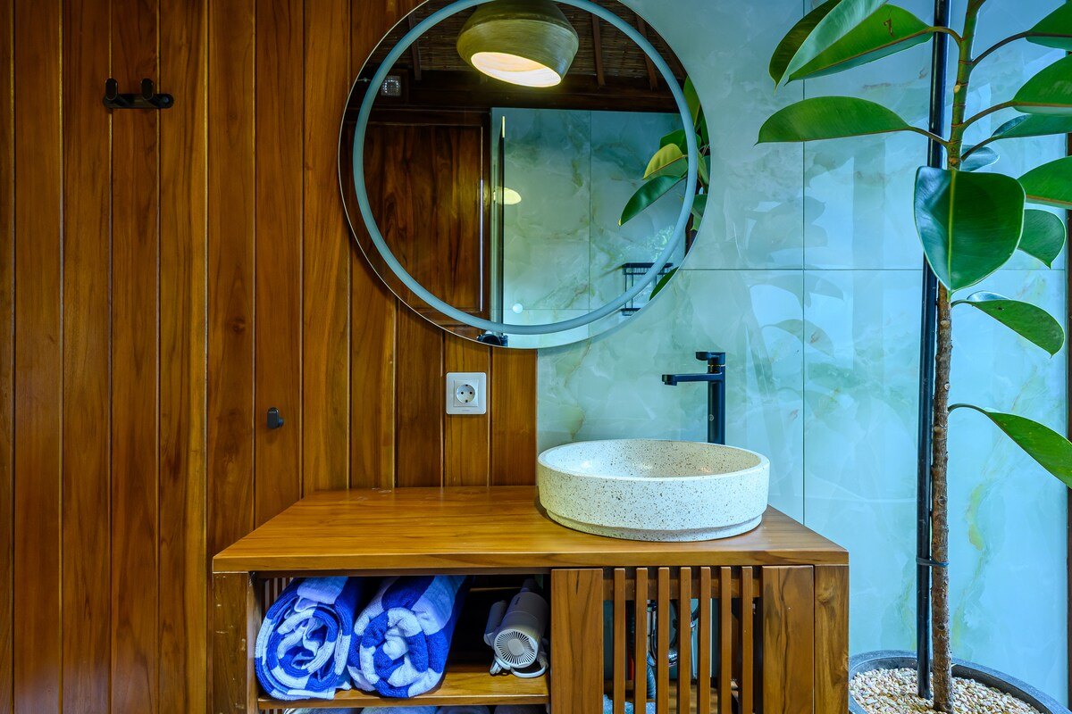 Eco Private