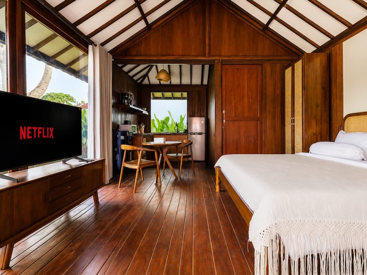 Eco Exclusive — Living & dining photo 1