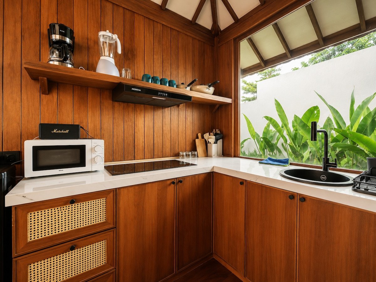 Eco Exclusive — Living & dining photo 3