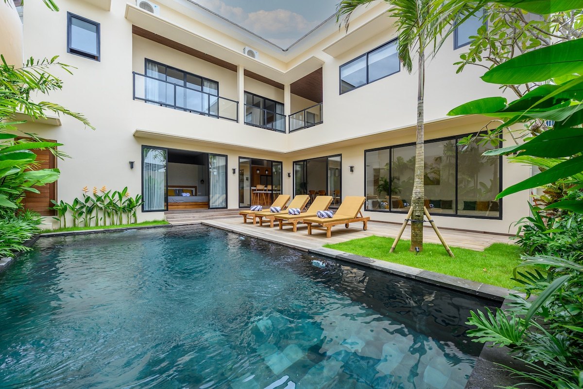 Sanur Garden Pool Villa