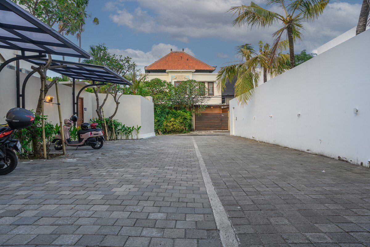 Sanur Garden Pool Villa