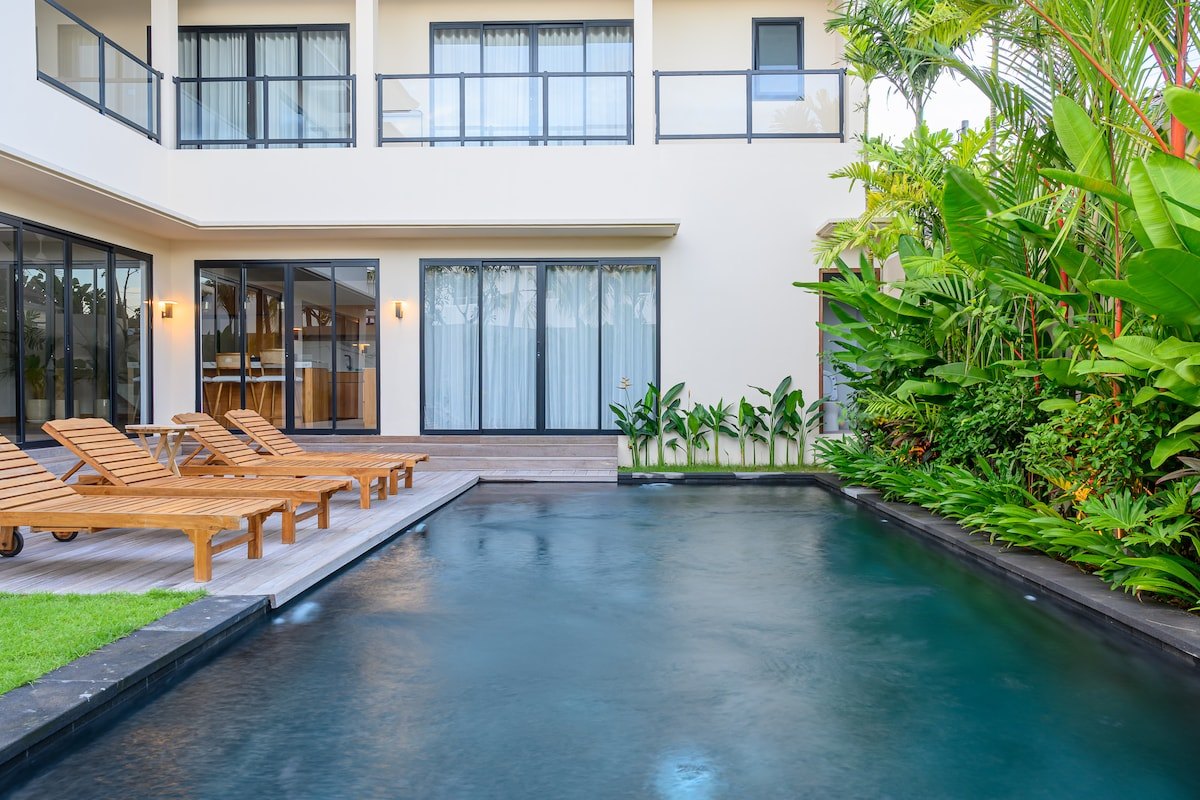 Sanur Garden Pool Villa