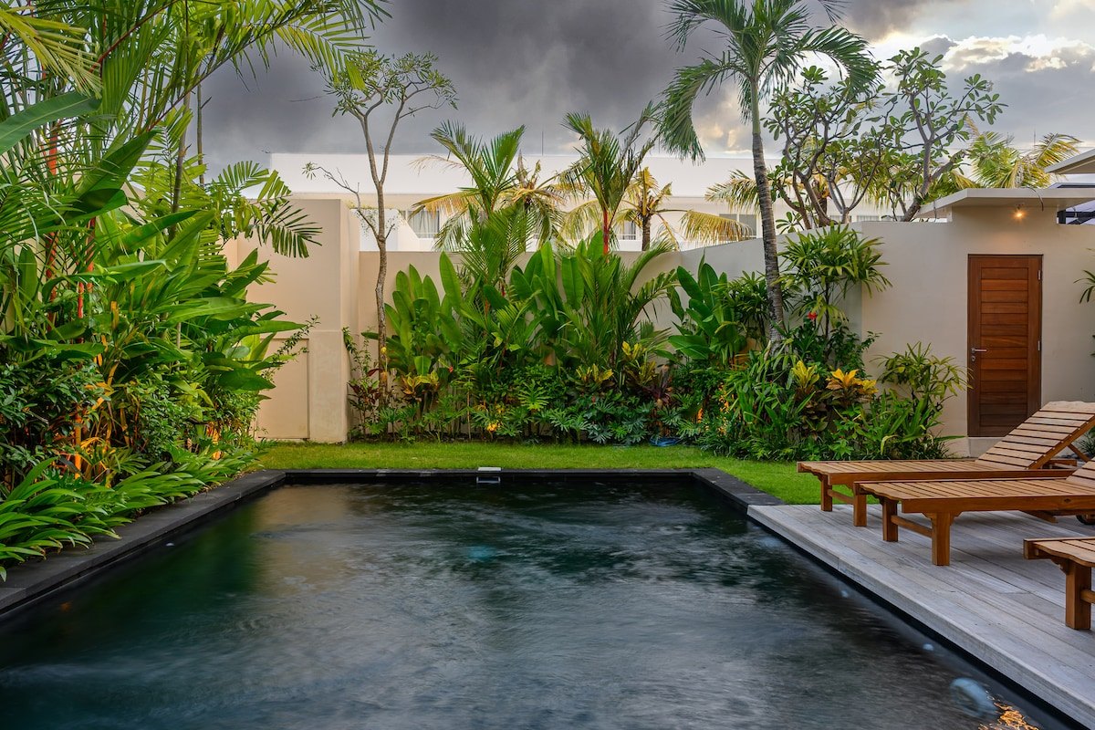 Sanur Garden Pool Villa