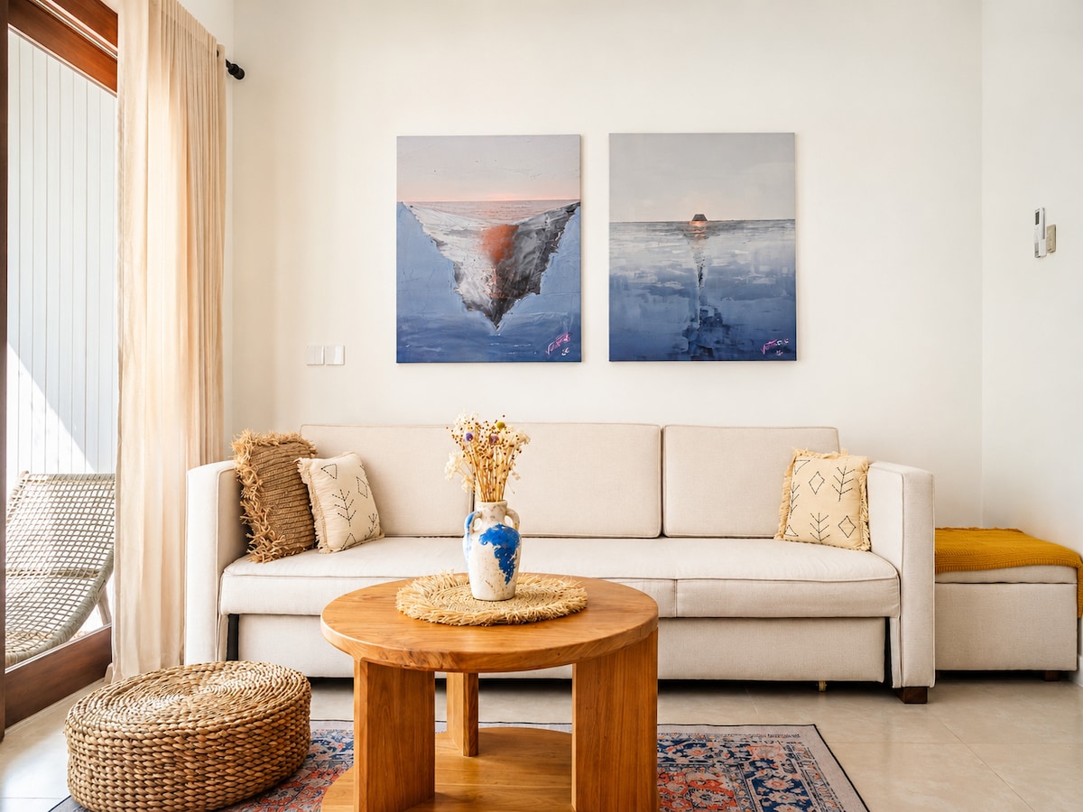 Modern 2BR Pool Townhouse in Sanur — Living room photo 4