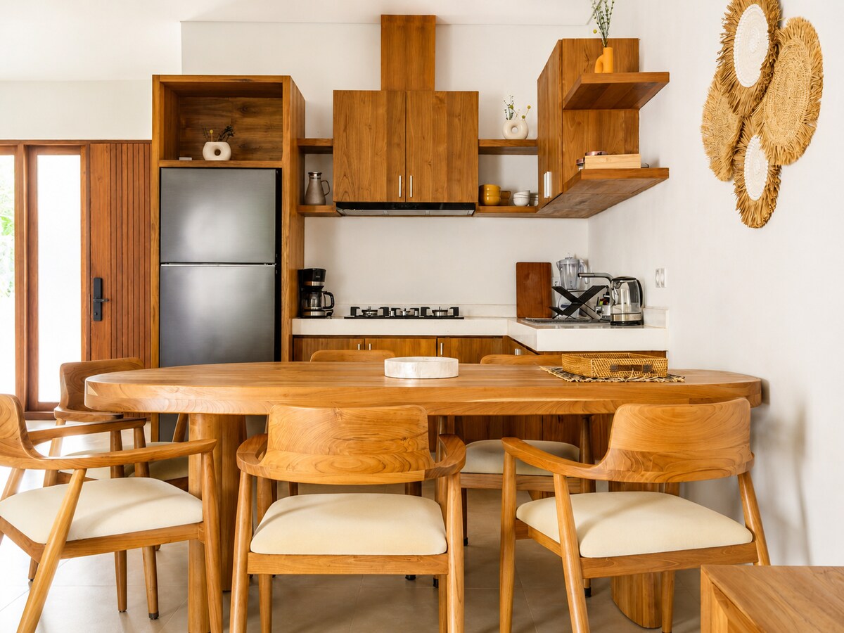 Modern 2BR Pool Townhouse in Sanur — Dining area photo 2
