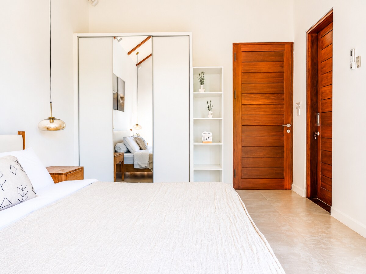 Modern 2BR Pool Townhouse in Sanur — Bedroom 2 photo 1