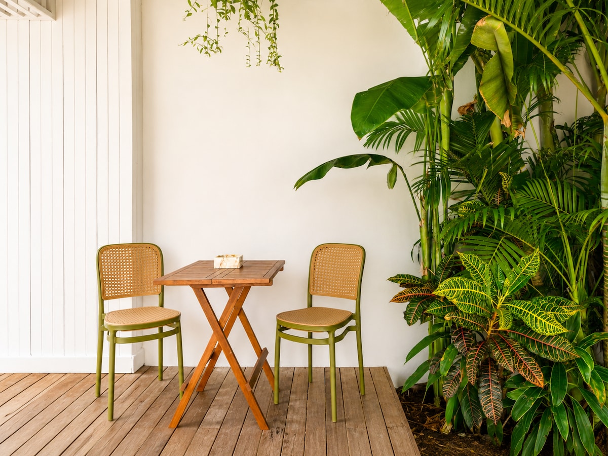 Modern 2BR Pool Townhouse in Sanur — Patio photo 1