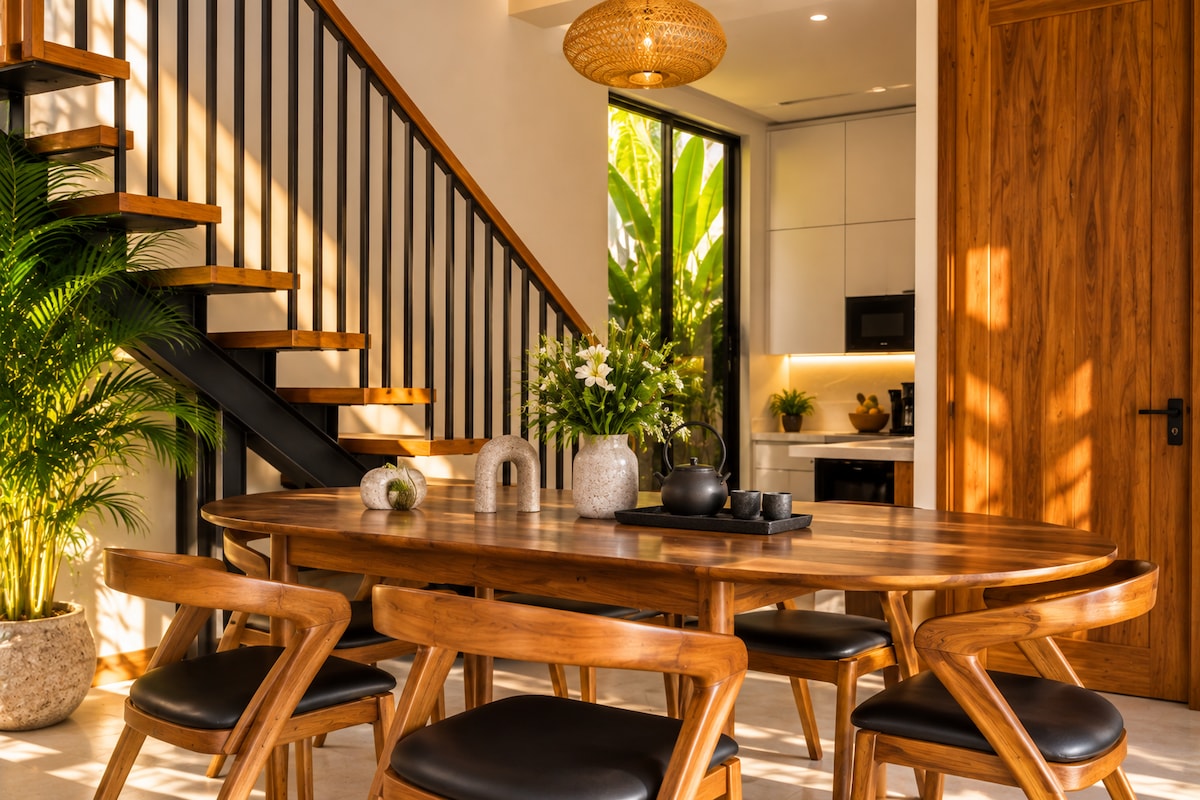 Sun-Lit 3BR Pool Villa in Sanur