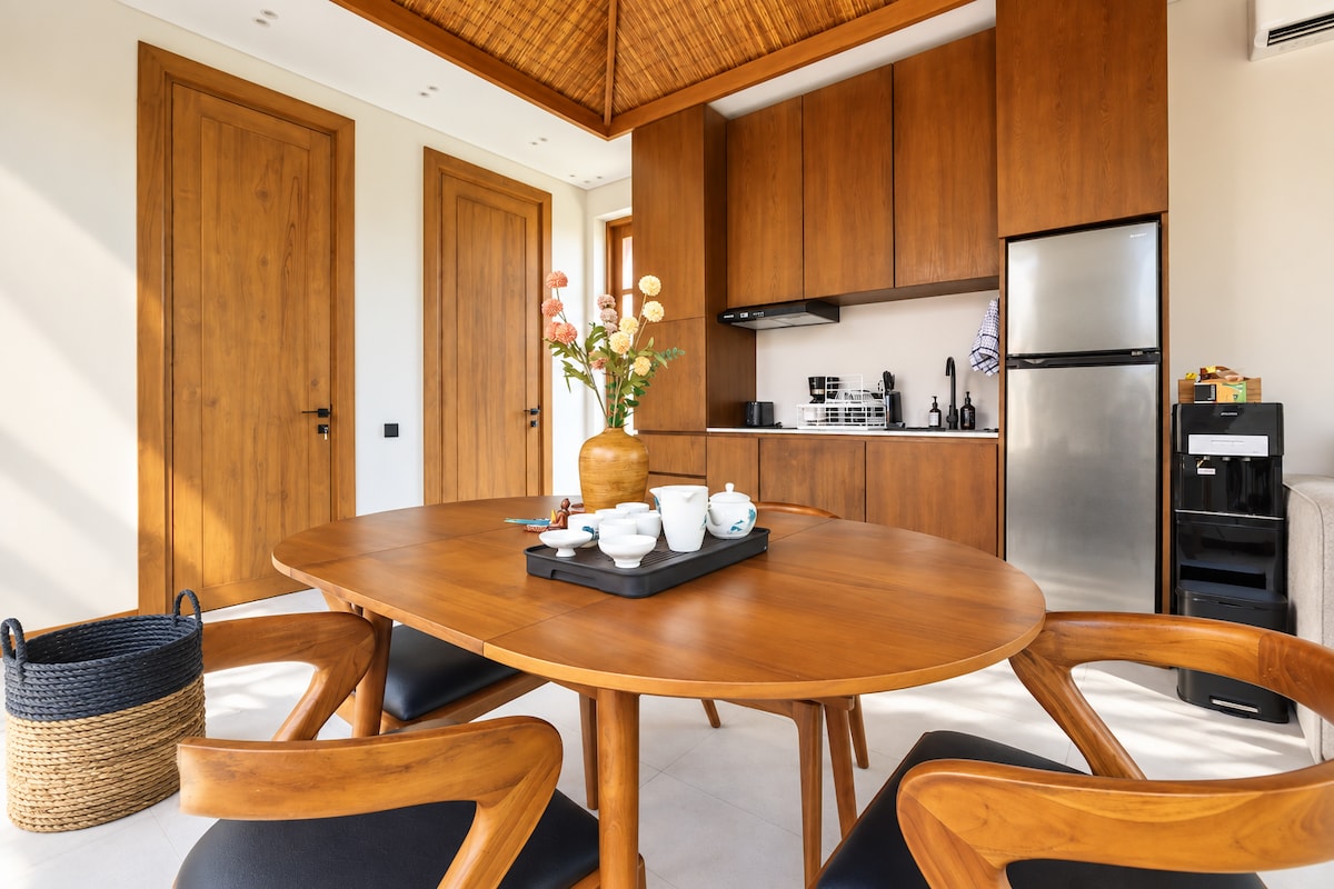 2BR Villa with Courtyard Garden in Sanur