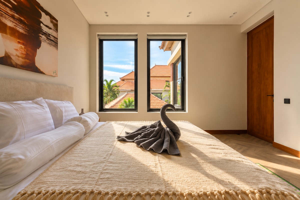 Elegant 3BR Pool Villa with Garden in Sanur