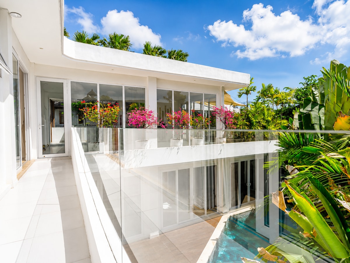 Villa The Wave