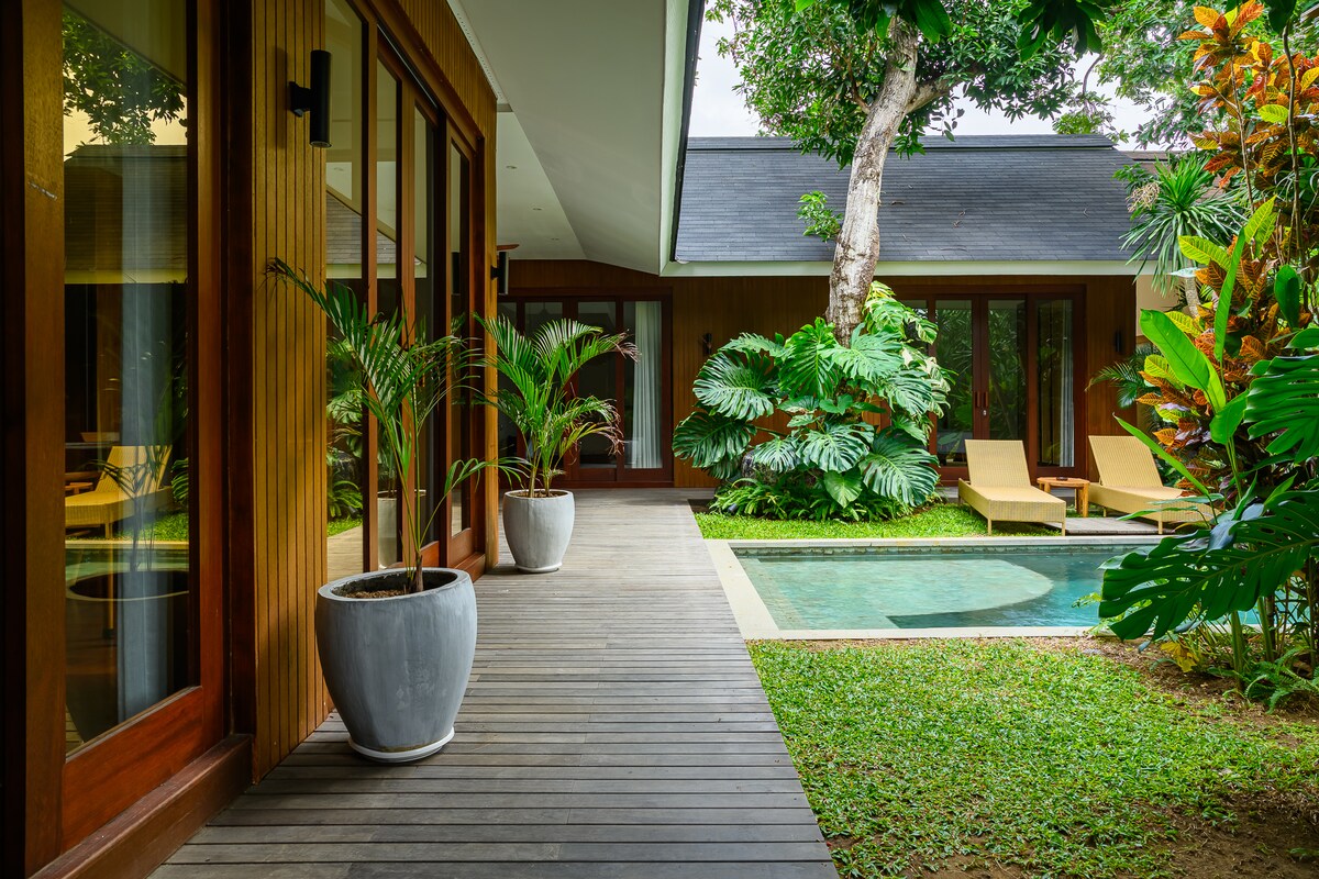 Villa Kesari 4 — Pool photo 3