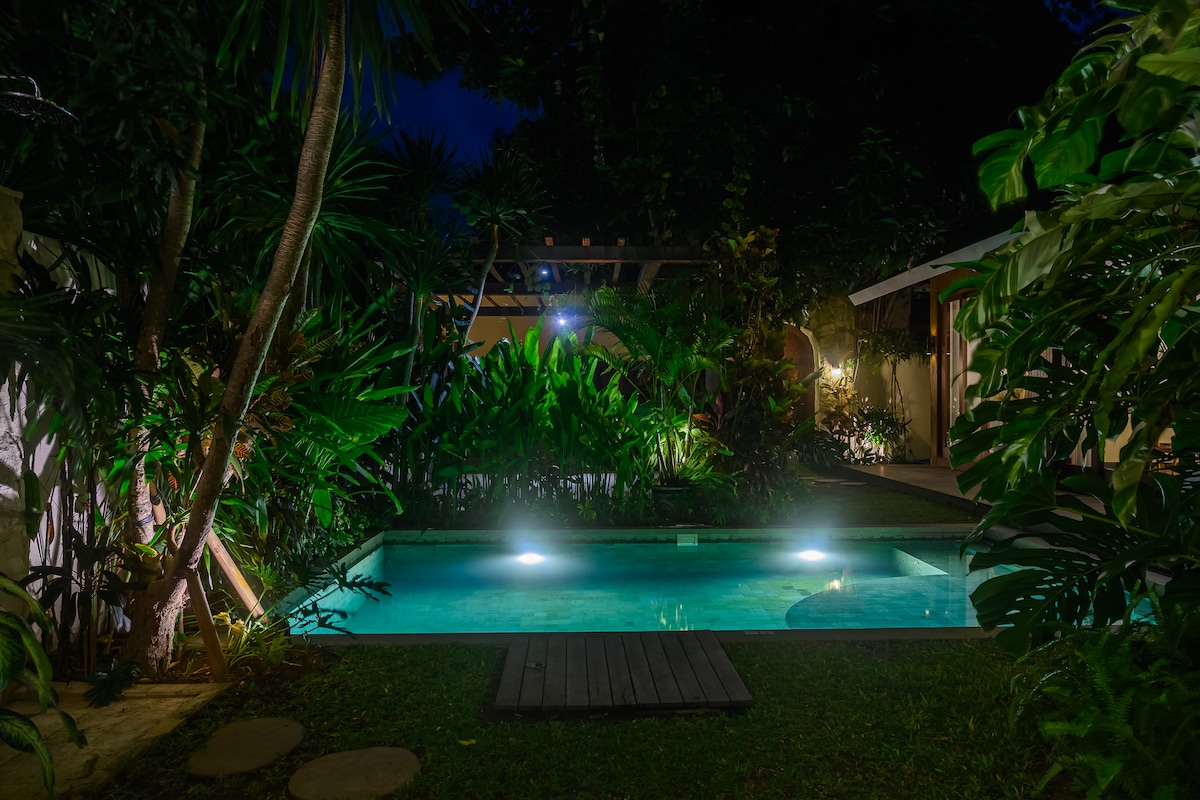 Villa Kesari 4 — Pool photo 7